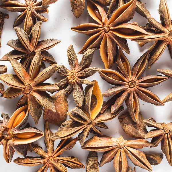 Как выглядит звездчатый анис