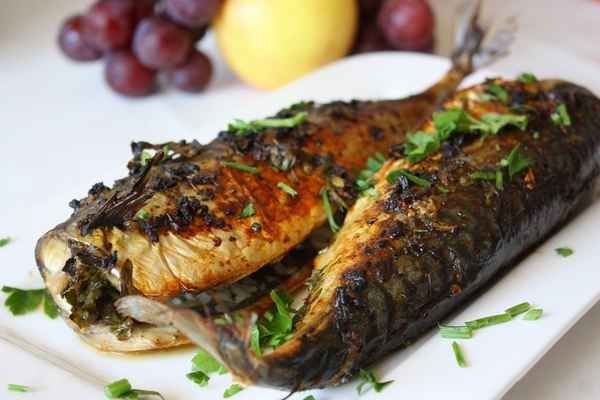 Подборка лучших рецептов скумбрии в духовке