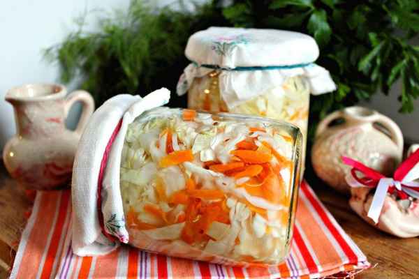 3 полезных рецепта вкусной маринованной капусты на зиму