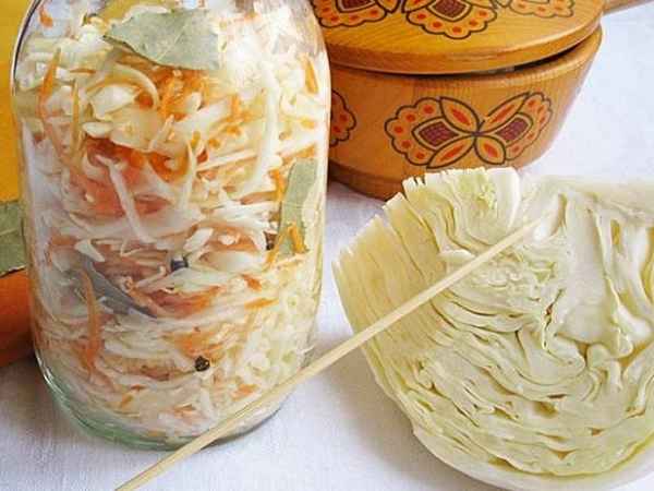 Как заквасить капусту горячим способом?