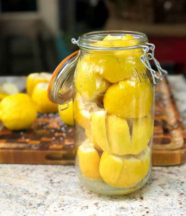 Вкусно и необычно: солим лимоны по марокканскому рецепту