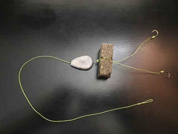 Рыбалка сазана на жмых и изготовление макушатника своими руками