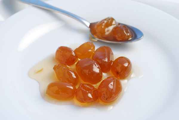 Как приготовить варенье из винограда с косточками