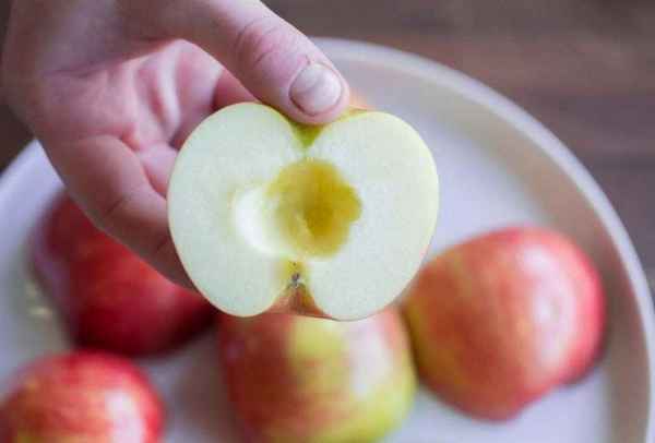 Особенности употрeбления яблок при гастрите