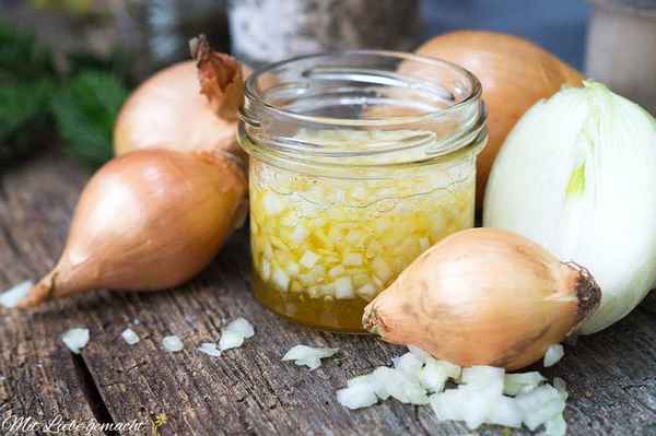 Особенности применения лука от кашля