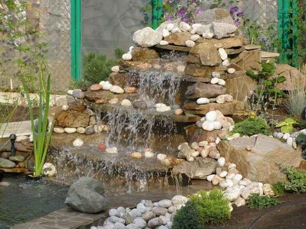 Как сделать каскадный фонтан своими руками