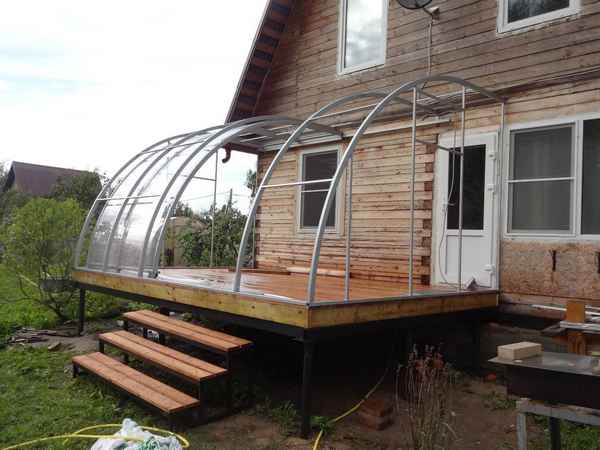 Как сделать веранду из поликарбоната, пристроенную к дому