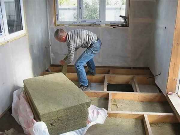 Как утеплить веранду для зимнего проживания своими руками