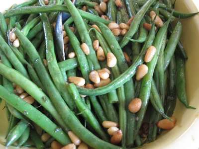 Как сажать и ухаживать за стручковой фасолью?