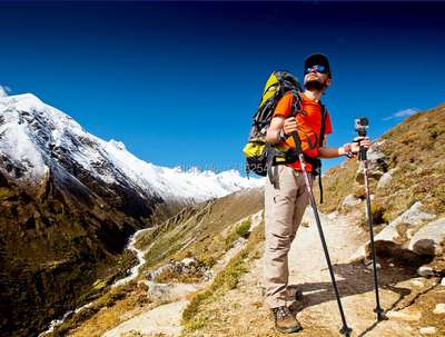 2 ТРЕКИНГОВЫЕ ПАЛКИ F 700 QUECHUA - Снаряжение для походов Походы, кемпинг...