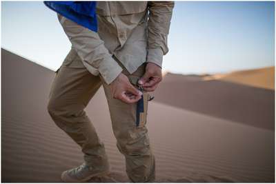 Брюки для треккинга в пустыне DESERT 500 женские коричневые FORCLAZ - купить в интернет-магазине