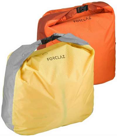 Комплект из 2 водонепрониц. чехлов для треккинга - 2 шт. x 15 л FORCLAZ - купить в интернет-магазине