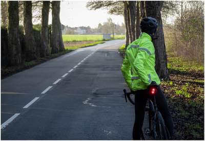 Дождевик мужской для велоспорта с защитой по станд. EN1150 RC 120 Hi Viz TRIBAN - купить в интернет-магазине
