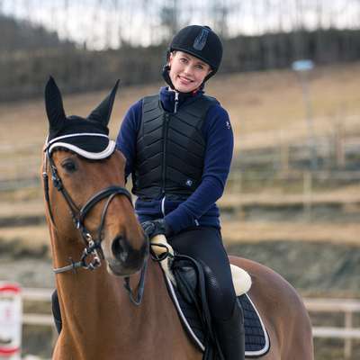 ХЛЫСТ YOUNG RIDER КРАСНЫЙ Horze - Верховая езда Верховая езда - В продаже на...