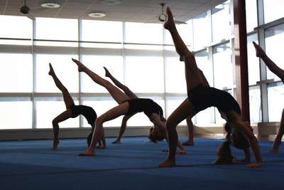 ЮБКА ДЕВ. DOMYOS - Гимнастика и танцы Танцы, гимнастика, йога - В продаже на...