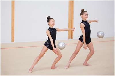 КУПАЛЬНИК ДЛЯ ТАНЦЕВ ДЕВ. DOMYOS - Гимнастика и танцы Фитнес, танцы - В продаже...