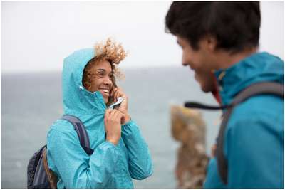 КУРТКА RAIN-CUT ZIP ЖЕН. QUECHUA - Походы_женщины Походы, кемпинг - В продаже...