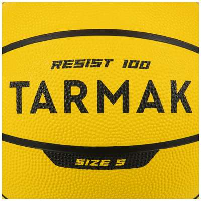 Мяч баскетбольный R100 размер 5  TARMAK - купить в интернет-магазине