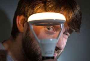 Прожектор своими руками: мощный самодельный светодиодный светильник для уличного освещения, как сделать и что для этого надо