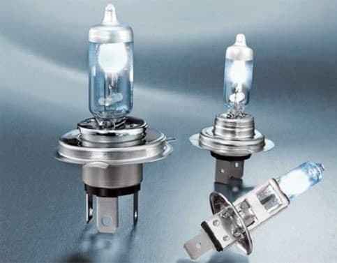 Как поменять лампочку ближнего света на Приоре: выбор и замена лампы на Ладе